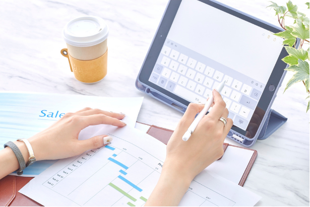 Repr&eacute;sentant des ventes en action